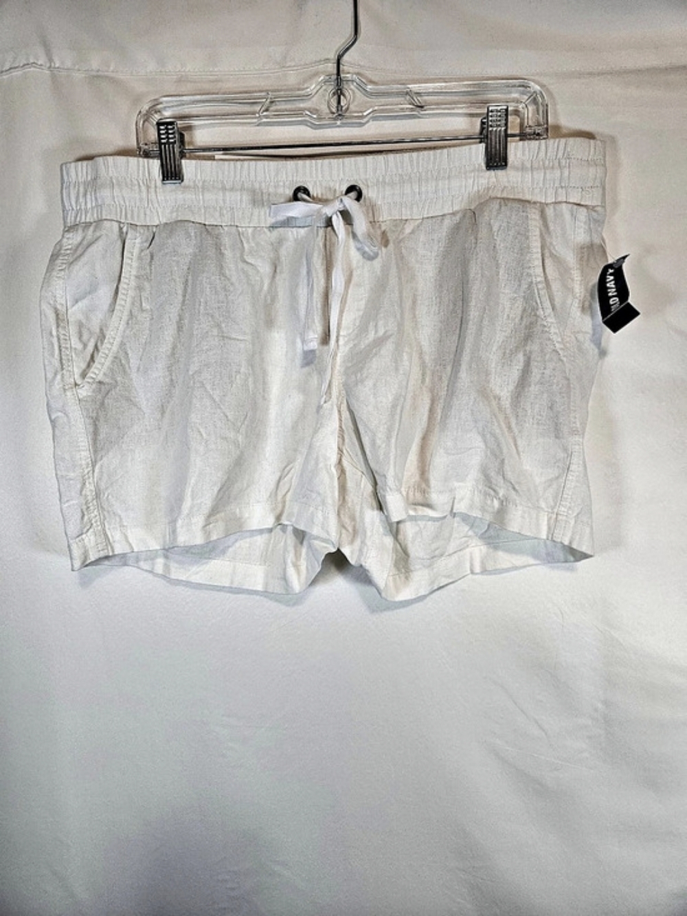 Old Navy Mid-Rise Linen-Blend Pull-On Shorts White Large